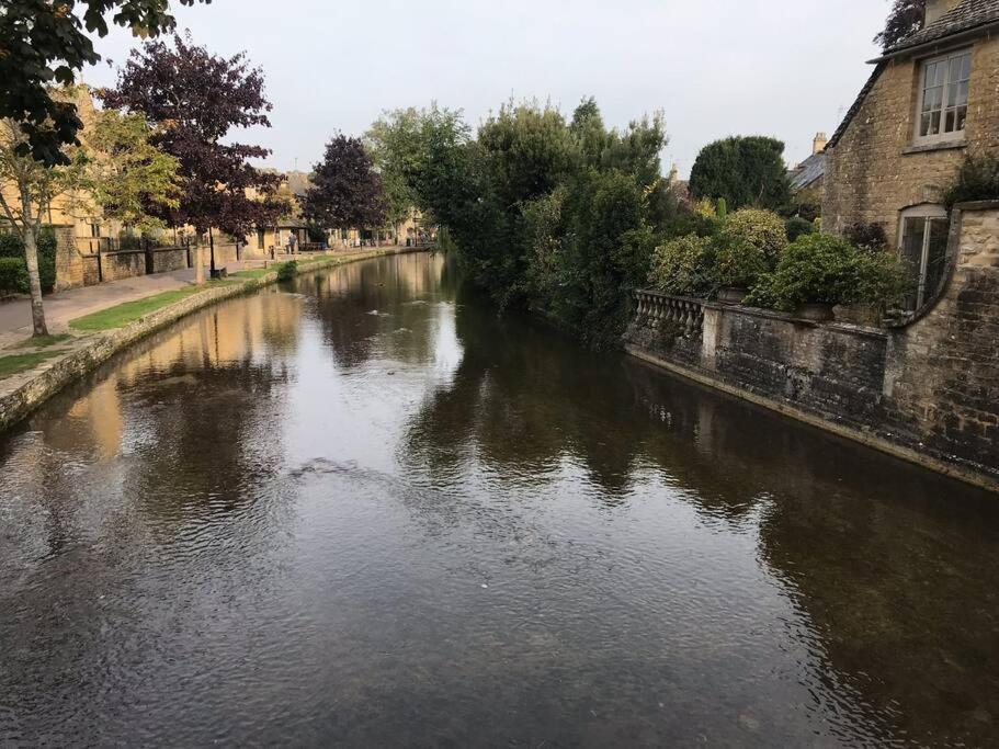 Historic Cotswold Chic Style For Uk Staycation Bourton-on-the-Water Esterno foto